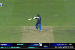 IND vs SL 2023, 2ND T20I: Kusal Mendis  Six