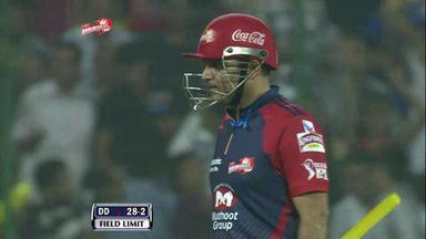 Match 64 DD vs KKR – Sehwag's Wicket