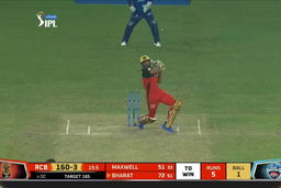 M56: RCB vs DC – K.S Bharat Six