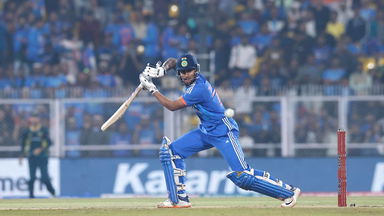 4,4,4: Gaikwad, Varma go after Richardson