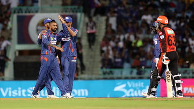 2 in 2: Krunal removes Anmolpreet & Markram off consecutive balls