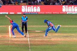 Wicket: Match 13, Delhi Capitals vs Mumbai Indians, WPL 2025: Jintimani Kalita Wicket