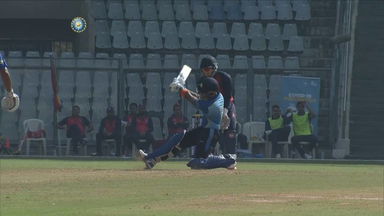 Vishnu Vinod's power-packed 71* (38)