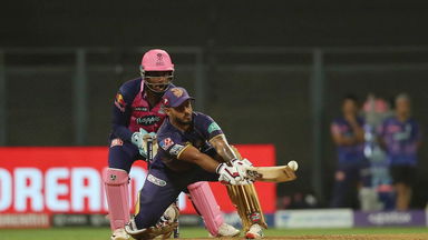 4,6,4: Nitish ups the ante against Ashwin