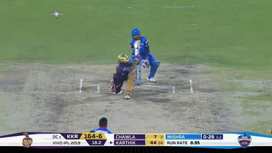 M10: DC vs KKR – Dinesh Karthik Six