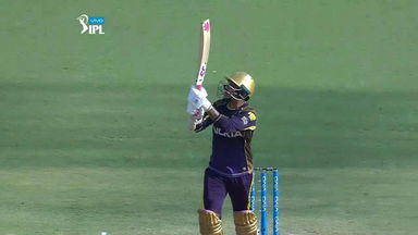 M44: KXIP vs KKR –  Sunil Narine Six