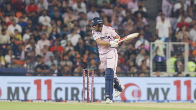 Gill's 35(20) gets GT off to breezy start