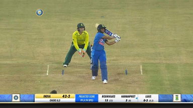 Captain Harmanpreet’s impressive 43 (34)