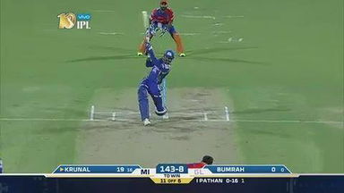 M35: GL vs MI – Krunal Pandya Six