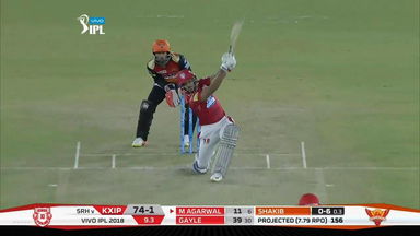 M16: KXIP vs SRH – Mayank Agarwal Six