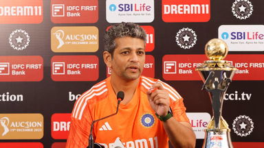 We would be playing fearless brand of cricket: Amol Muzumdar