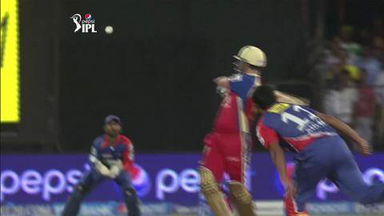 M2: DD vs RCB – Nic Maddinson Wicket