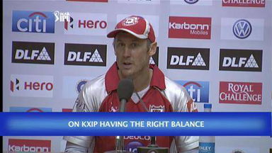 IPL 2012 Match 25 – KXIP vs RCB: Hussey PC