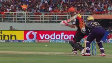 M19: SRH vs KKR – David Warner Six