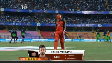 M54: SRH vs RCB – Rahul Tripathi Wicket