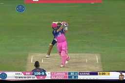 M12: RR vs KKR – Tom Curran Six