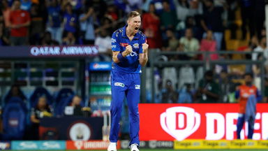 4 & OUT: Jason Behrendorff's perfect reply to Anuj Rawat