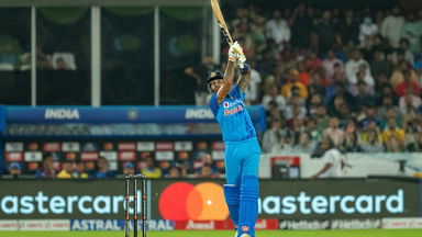 A SIX special courtesy Suryakumar Yadav