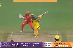 Six: Match 2, UP Warriorz vs Gujarat Giants, WPL 2026: Shweta Sehrawat Six