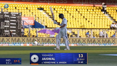 IND vs SA 2025, 2nd Test: Yashasvi Jaiswal Wicket