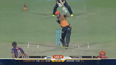 M14: KKR vs SRH – Ben Cutting Six
