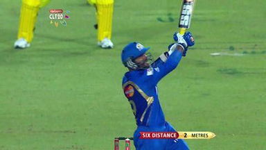 M14: CSK vs MI – Dinesh Karthik six
