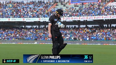 IND vs  NZ 2023, 2ND ODI: Glenn Phillips  Wicket