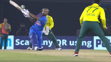 IND vs SA 2019, 2nd T20I: Shikhar Dhawan Six