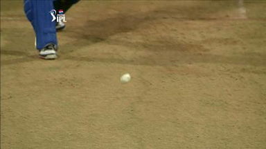 M66: MI vs RR – Dishant Yagnik Wicket