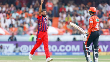 Dream start! Mohd. Shami picks up Abhishek, Head