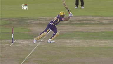 M20: KXIP vs KKR – Yusuf Pathan Wicket