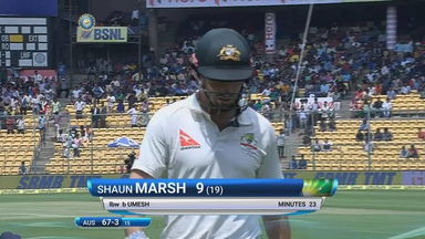 IND vs AUS 2017 - 2nd Test day 4 : Shaun Marsh Wicket