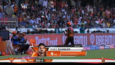 M11: SRH vs RCB –  Vijay Shankar Wicket