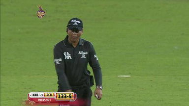 M5: KKR vs RCB – Sean Abbott Wicket