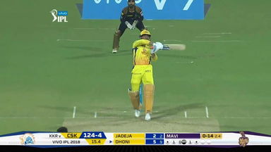 M33: KKR vs CSK – MS Dhoni Six