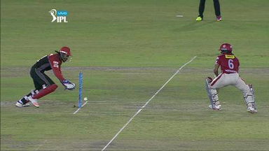 M39: KXIP vs RCB – Wriddhiman Saha Wicket