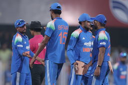 Double Strike: Kuldeep Yadav & Gurnoor Brar with quick breakthroughs