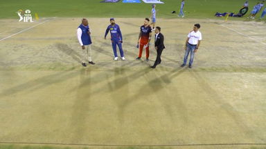 M43: LSG vs RCB – Toss