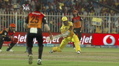 M17: SRH vs CSK –  Dwayne Smith Six