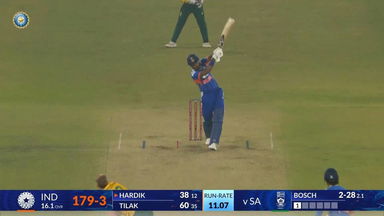 IND vs SA 2025, 5th T20I: Hardik Pandya Six