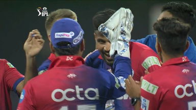 M27: DC vs RCB – Fall of Wickets