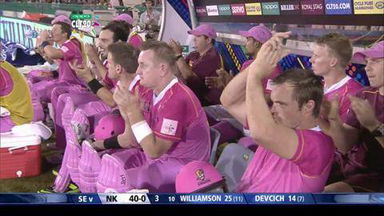 Q1: NK vs SE – Kane Williamson Six