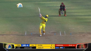 M19: CSK vs RCB – Ravindra Jadeja Six