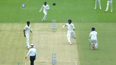 Yes, no, wait but safe: Yashasvi Jaiswal escapes a run-out despite mix-up