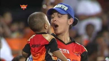 M56: SRH vs MI – Amazing Moments