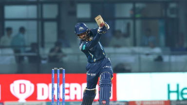 4,4,6: Wriddhiman Saha on the attack straightaway