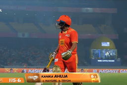 Wicket: Match 14, Gujarat Giants vs UP Warriorz, WPL 2026: Kanika Ahuja Wicket