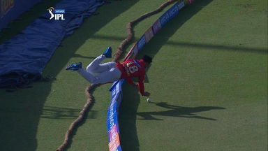 Mandeep Singh's boundary ropes acrobatics