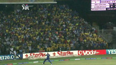 M5: CSK vs MI – MS Dhoni Wicket