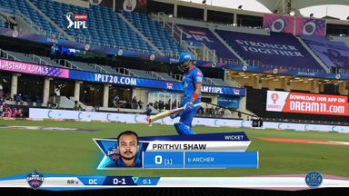 M30: DC vs RR – Prithvi Shaw Wicket